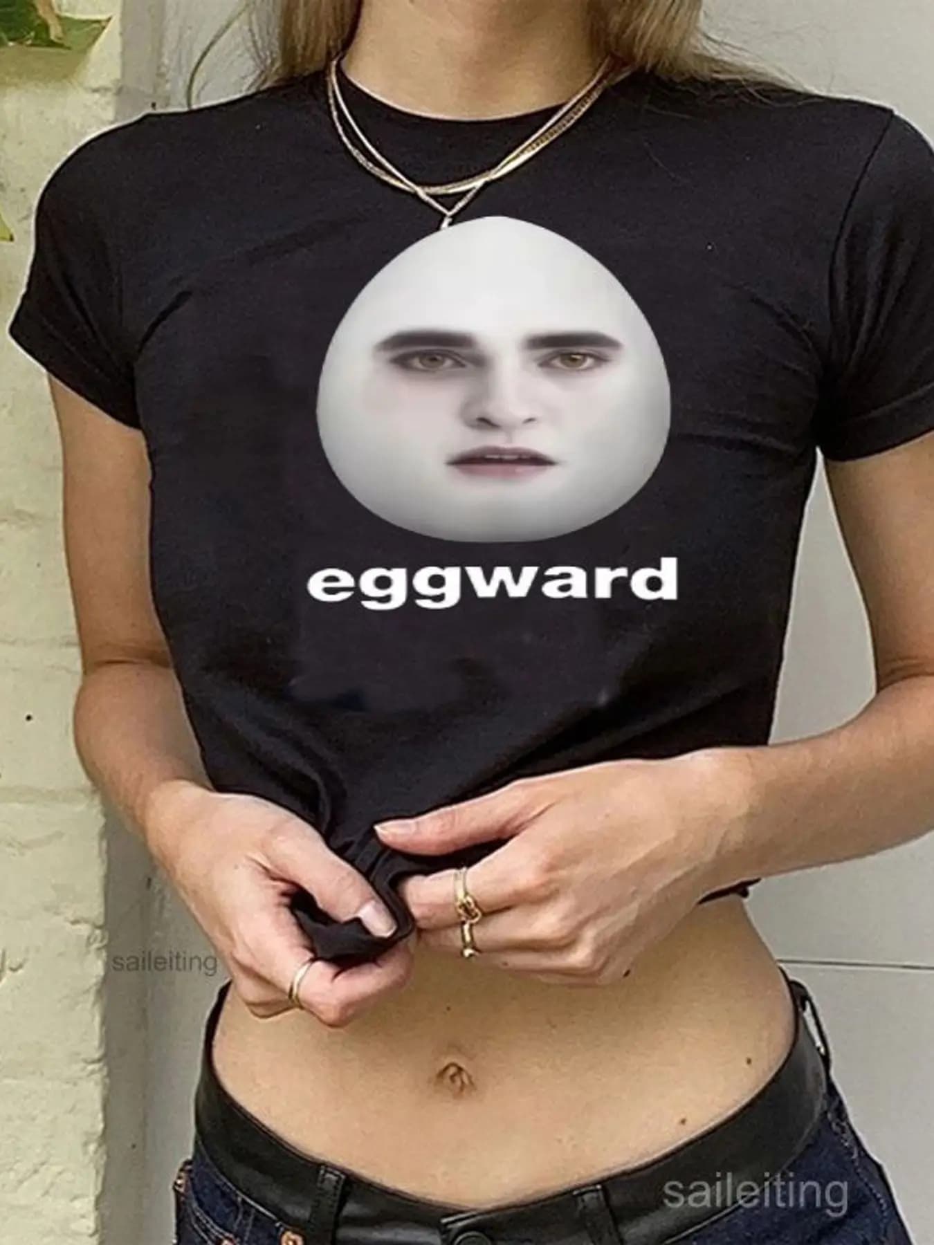 Divertente T-Shirt Crop con Grafica Robert Pattinson Eggward per Donne, Streetwear Harajuku, Maglietta Casual a Maniche Corte, Top Trendy Pop Culture