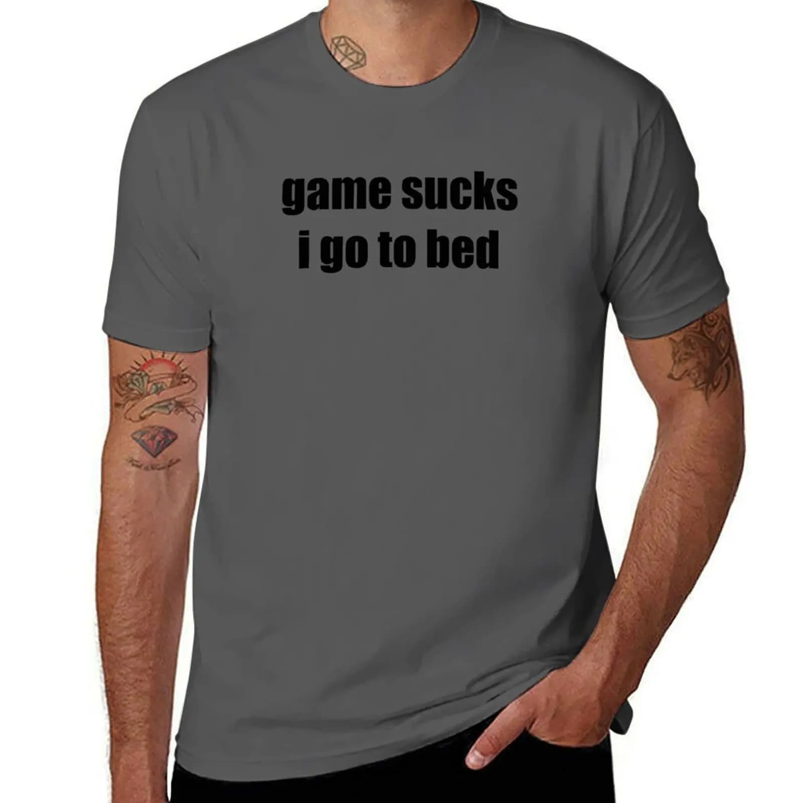 to go sucks bed game i T-Shirt Regular Fit Plain Tee Shirt