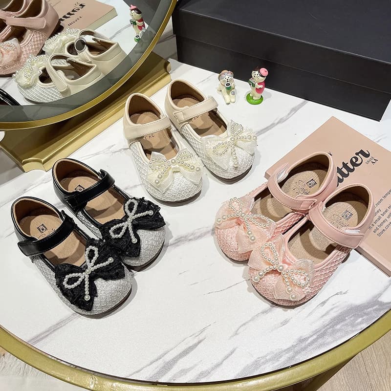 Scarpe in Pelle per Bambine, Ballerine Mary Jane con Glitter e Fiocco di Perle, Chiusura in Velcro, Calzature Eleganti per Feste e Spettacoli
