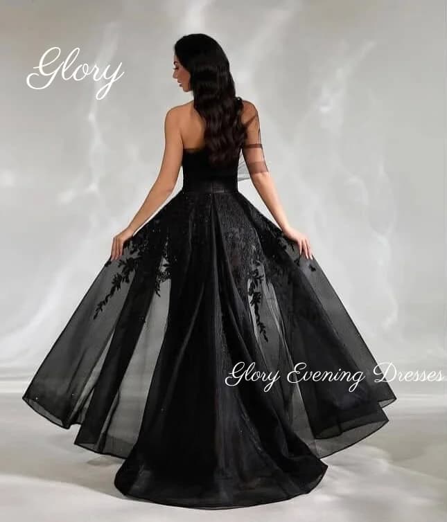 Abiti da ballo con perline in tulle nero Abito da sera monospalla lungo fino al pavimento con spacco laterale Abiti da festa personalizzati in Arabia Saudita