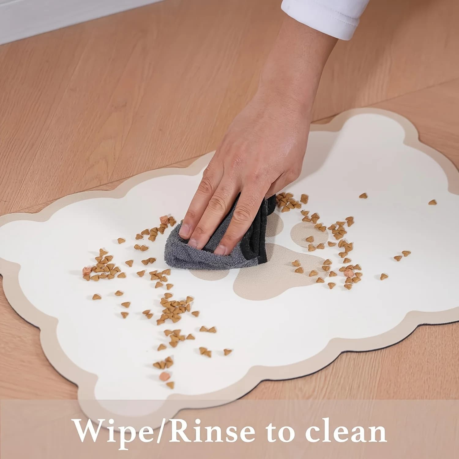 Paw Print Dog Feeding Mat Absorbent Dog Cat Mat Durable Easy To Clean Pet Food Bowl Pad Quick Dry Dog Mat for Messy Drinkers