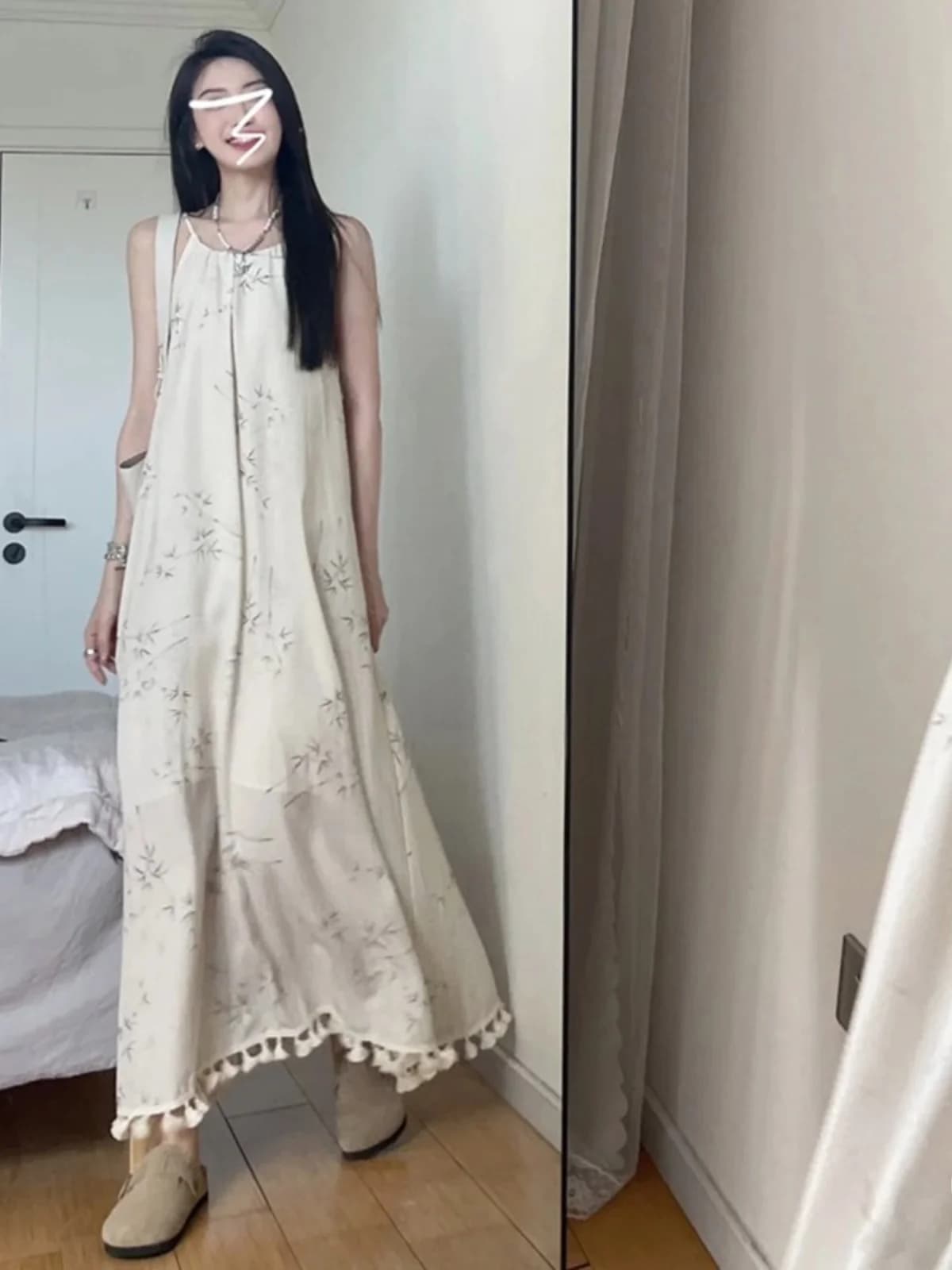 Elegant Cold Tone Tassel Skirt Dress Women's Summer New Style A-Line Long Dress Vintage Reformed Gauzy Fabric Casual Wear
