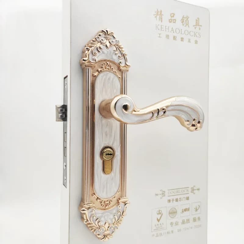 Home Interior Door Knob Lock Set Locker Smart Handle for Bedroom Lockset Modern House Aluminium Entrance Design with Keys White