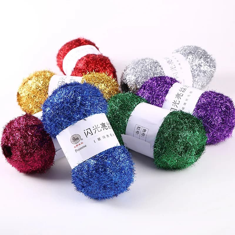 Fibra di vetro Luce scintillante Artigianato fai-da-te Materiale per tessitura Palla di filato fai-da-te Filo di seta Asciugamano per piatti Filo di seta lucido 100g
