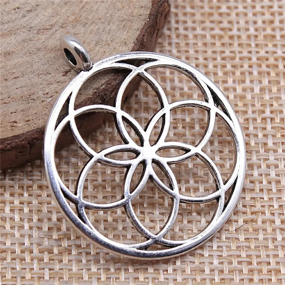 5 35.5*30 mm pendants with sacred geometry, pendants with flower and seed of life in Tibetan silver for DIY meditation jewelry EF3949