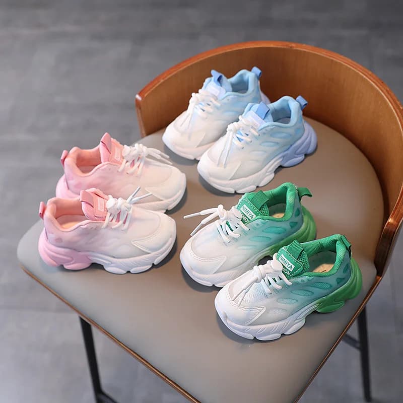 Kids sports shoes with color foams for kids Soft running shoes in breathable mesh Girls shoes for boys Fashionable sneakers