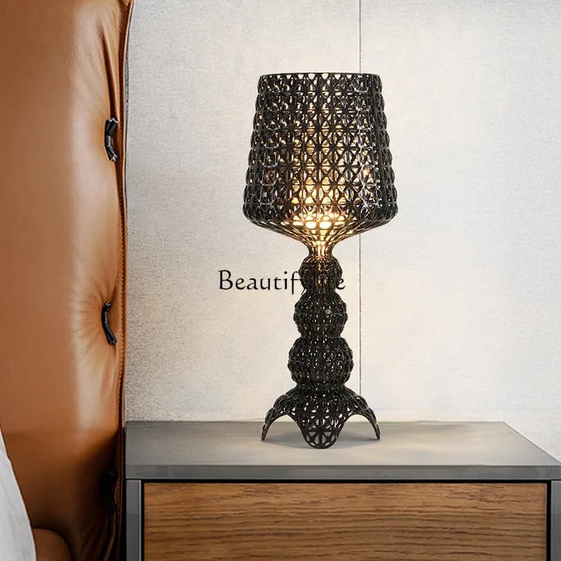 Tavolo cavo da soggiorno personalizzato creativo tavolo decorativo per bicchiere di vino luminoso
