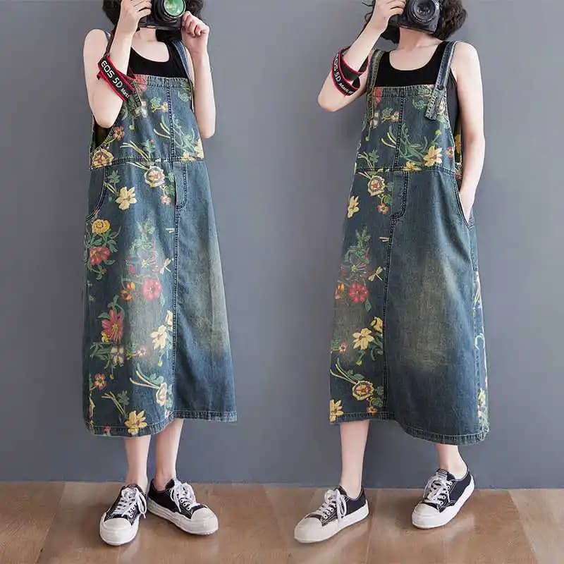 Vintage Lavated Denim Dress Autumn 2025 Sweater Skirt Sweater Printed in New Fashion Literary Style, Versatile Fashion