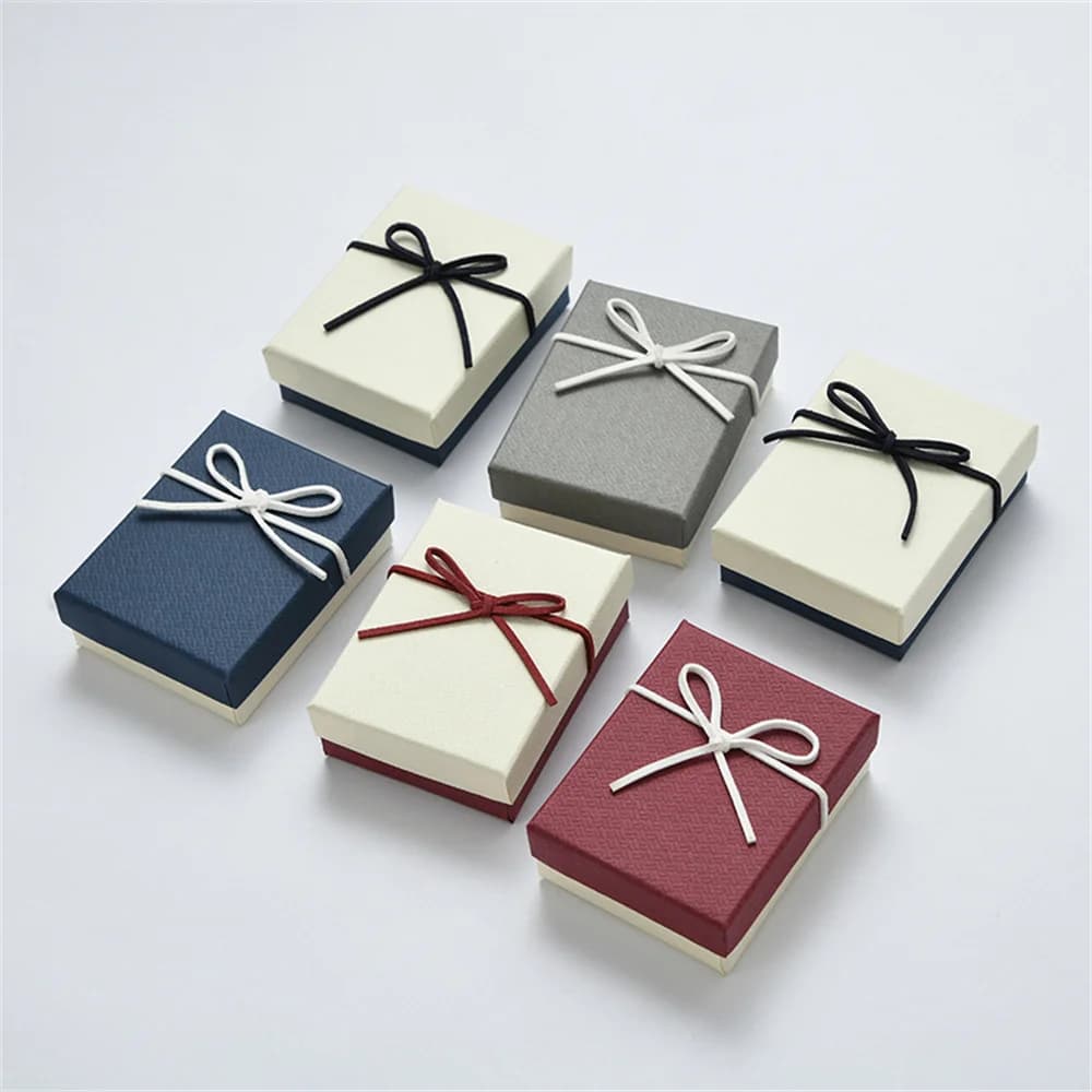 Portagioie quadrato personalizzato regalo squisito confezione alla moda Display orecchino anello braccialetto scatola di immagazzinaggio organizzatore di gioielli