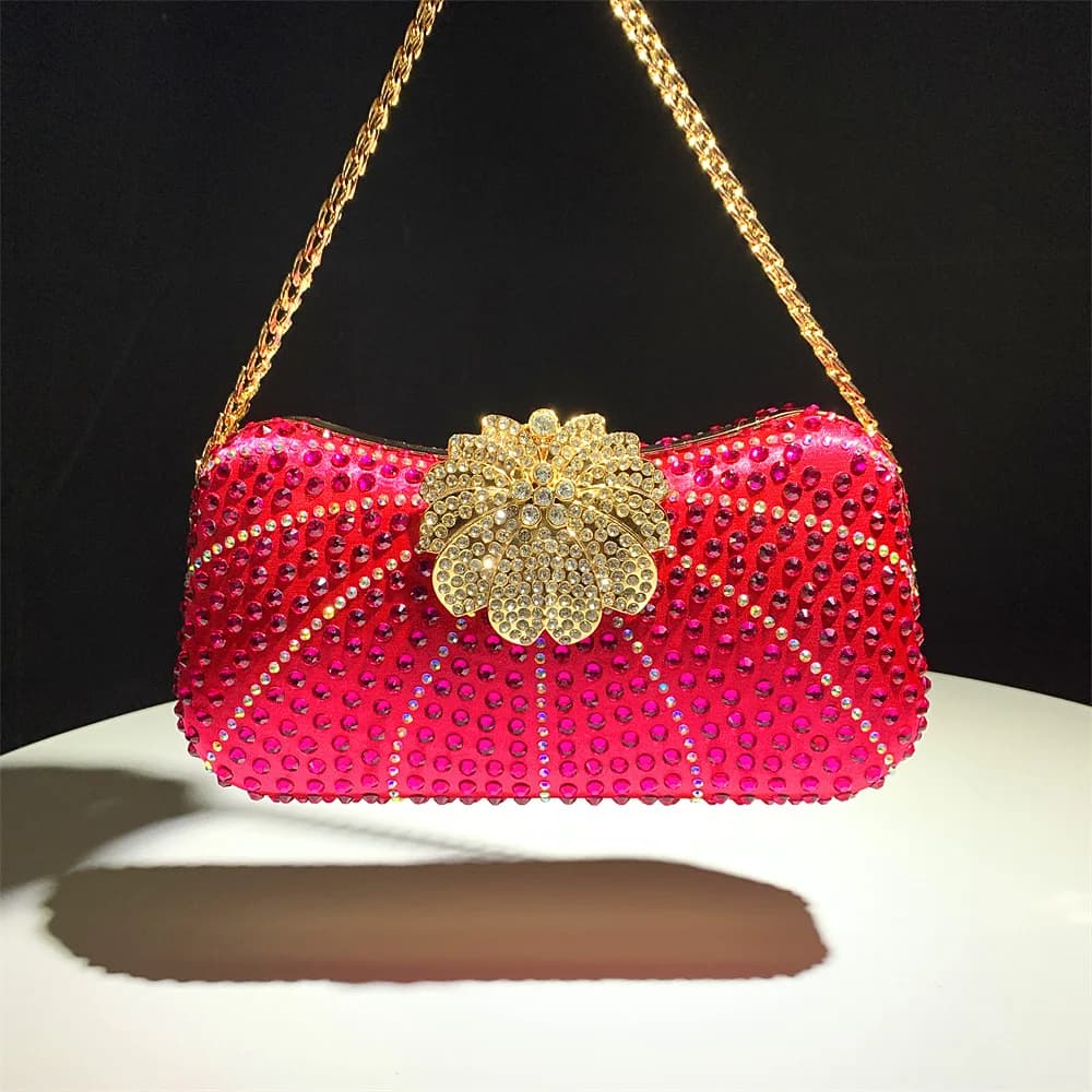 Portafoglio per abito da sera con strass lucidi Borsa da donna con diamanti in cristallo Borsa per soldi a tracolla con catena per banchetti di moda