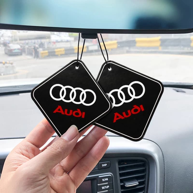1/2Pcs Auto Deodorant Aromatherapy Pendant Duration For Audi A4 B6 B8 A3 8P 8V A5 A6 A1 Q3 Q7 Q8 TT S8 Accessories