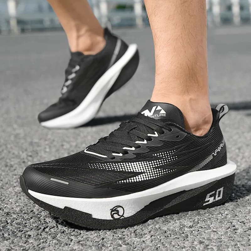 Scarpe da ginnastica casual da uomo * Scarpe da ginnastica per studenti da palestra con piastra in carbonio per donna Scarpe da allenamento per atletica traspirante Tenis Black36-4