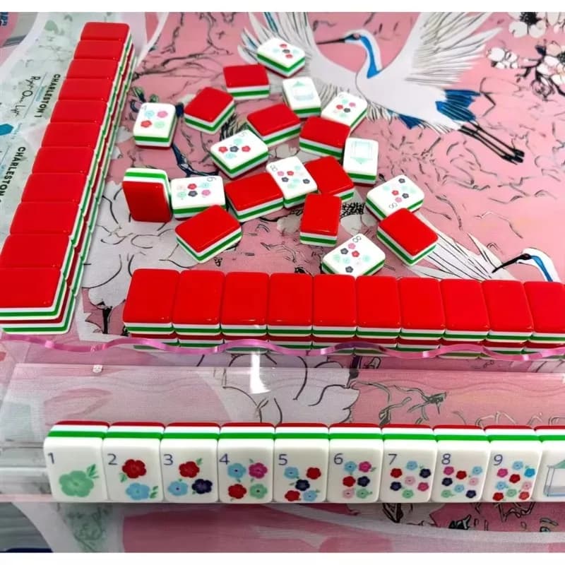 Luxury four-layer red anti-fading mahjong tiles, suitable for American and Singaporean family gatherings, acrylic material