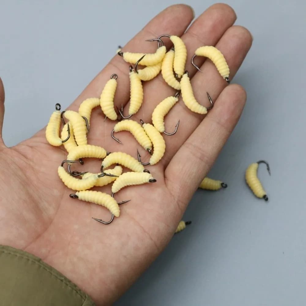 30 Pz/box Breadbug Simulation Soft bait Maggot Fishing baits Robust and Durable Fishing Equipment For Water Fishing Freshwater Salad