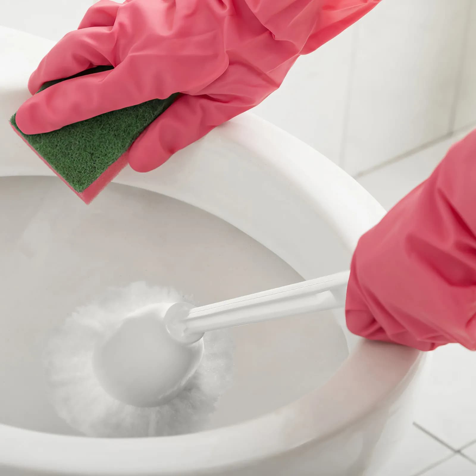 Set di 5 Spazzole per WC con Manico Lungo e Setole Morbide, con Coperchio per Svuotare l'Acqua, Appendibile, per Casa, Ufficio, Centro Commerciale