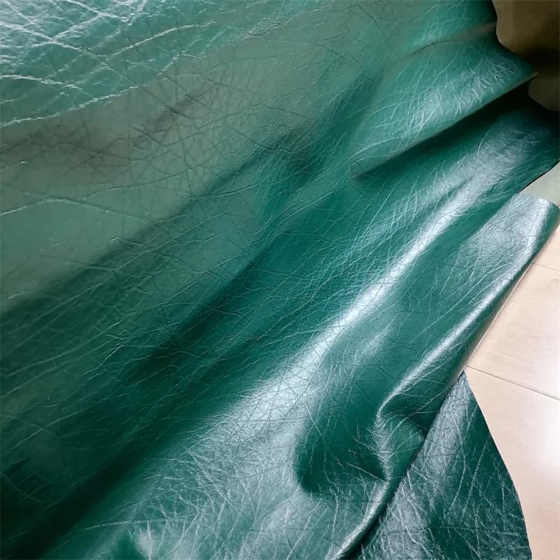 0.8/0.9mm Dark Green Oil-Wax Cowhide. Top-Grain Leather. Genuine Leather Fabric. DIY For A Planner By Hand. Full Sheet Cutting