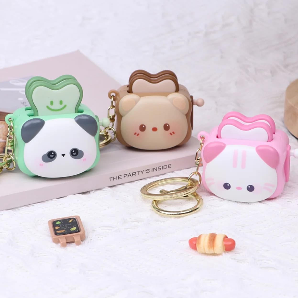 Cute Sound-Making Toaster Panda Keychain Pendant – Creative Stress-Relief Toy Delicate Key Chain, Cartoon Adorable Charm for Bags & Car Keys, Perfect Little Gift for Daily Use