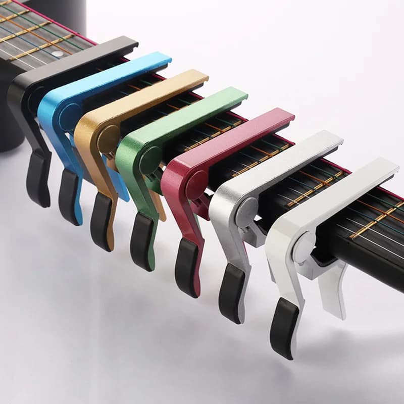 Capotasto per chitarra classica acustica con chiave per cambio capotasto per chitarra nuova in lega di alluminio di alta qualità per la regolazione del tono