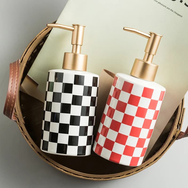 Dispenser di Sapone in Ceramica a Scacchi, Bottiglia per Lozione con Erogatore, Decorazione Bagno di Lusso, Accessori per il Bagno