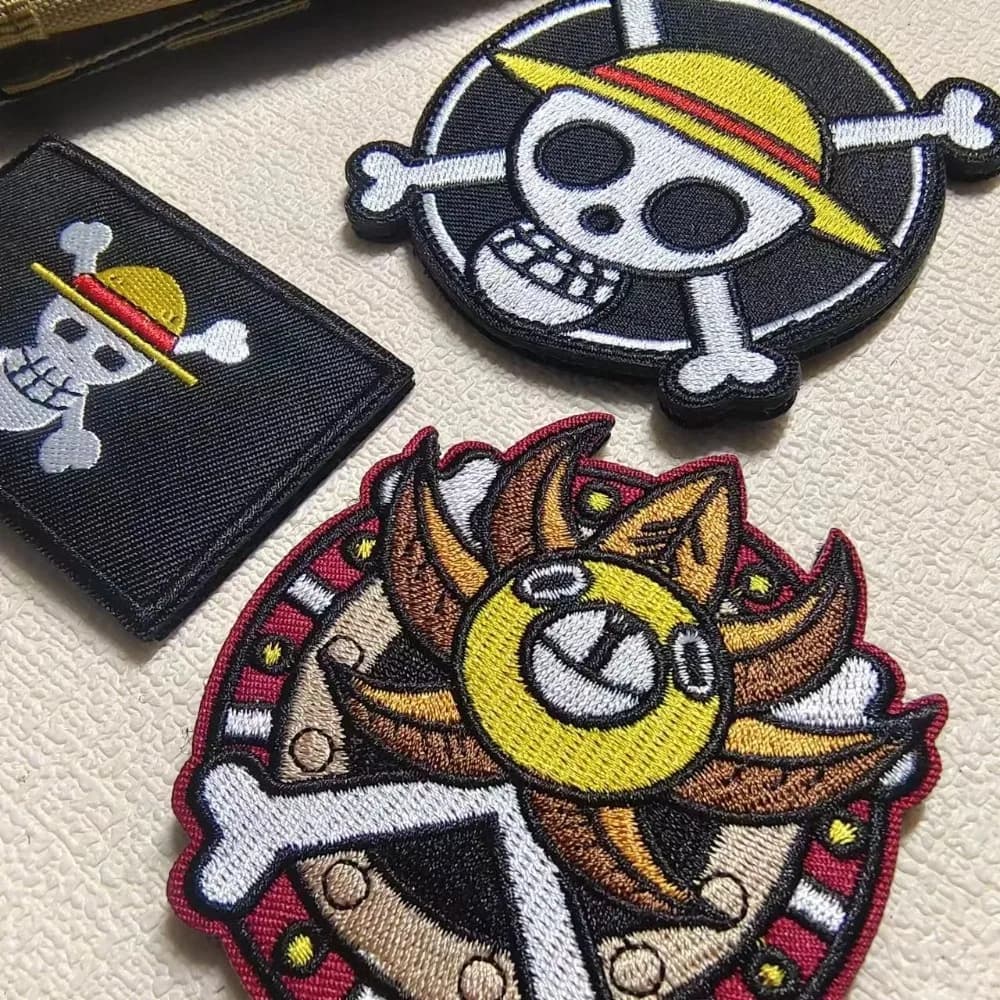 One Piece Cartoon sleeve patch embroidery Velcro patches for Luffy's clothing patches and badges DIY design backpack patches