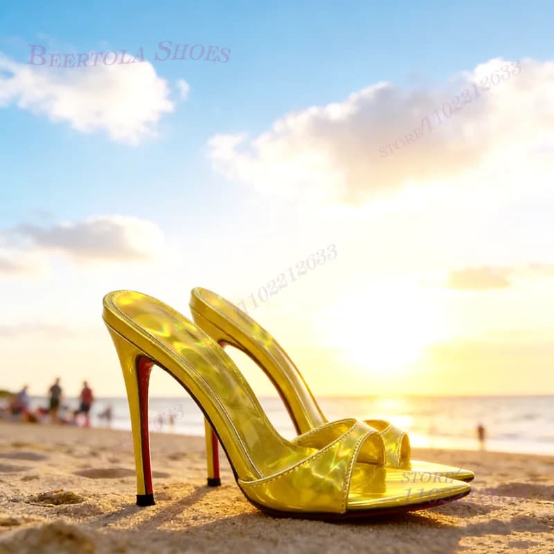 Sandali da Donna con Tacco a Spillo in Pelle Verniciata Glitterati Oro Arcobaleno, Punta Affusolata, Argento Metallizzato, Scarpe Aperte Rosse