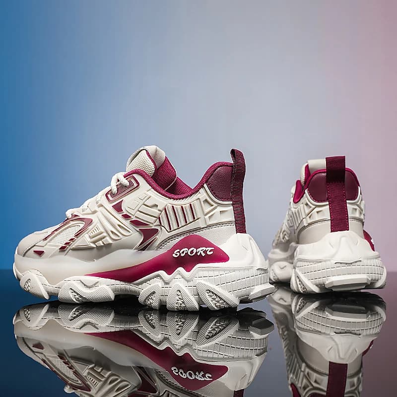 Men's casual running shoes, men's tennis sneakers, luxury sneakers, breathable racing shoes, fashionable moccasins