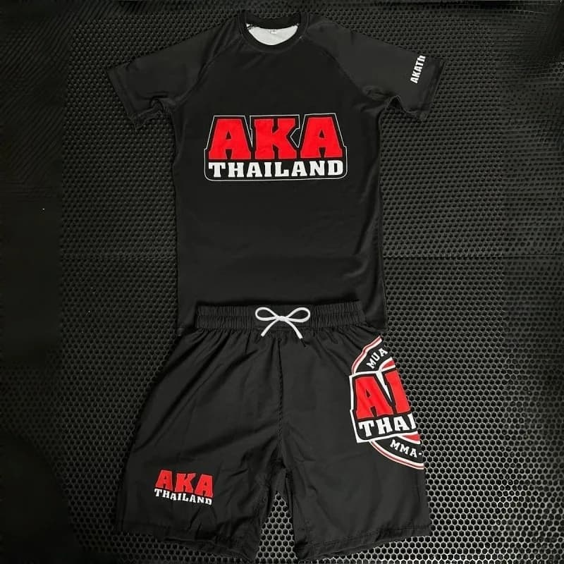Nuovo Set Sportivo Estivo 2026 alla Moda Nero e Rosso Stile Muay Thai per Allenamento da Combattimento, Traspirante e ad Asciugatura Rapida, Manica Corta Unisex
