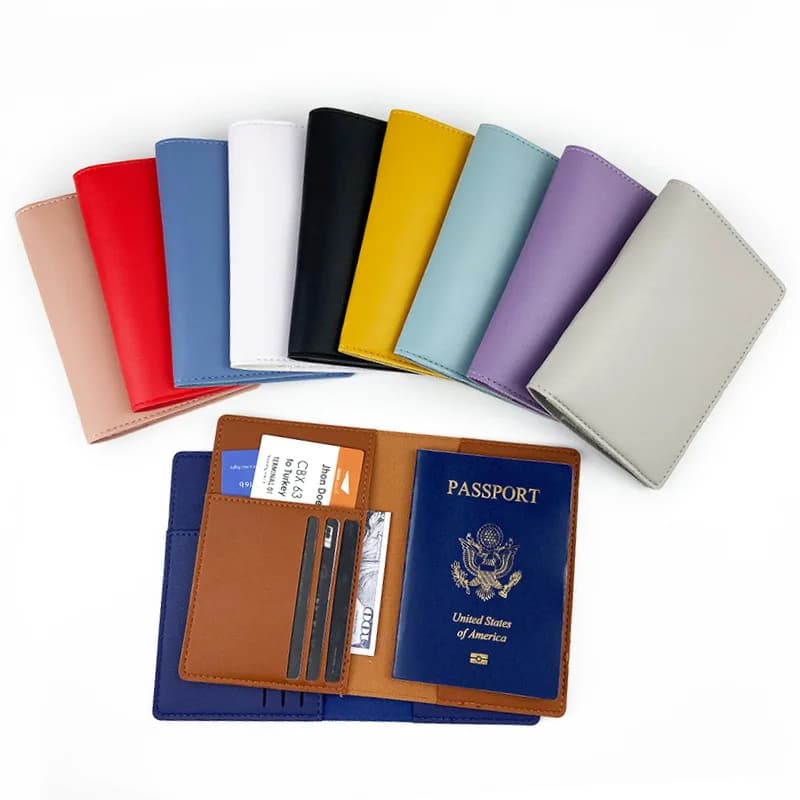 Custodia protettiva per passaporto in pelle PU multi-posizione, porta biglietti aerei da viaggio, portafoglio leggero multifunzionale