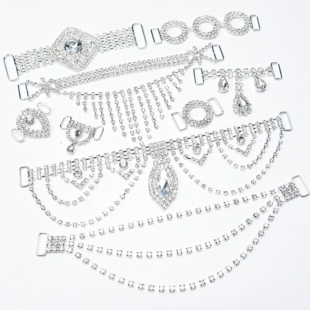 Catena di Strass di Varie Dimensioni, Cintura in Cristallo per Bikini, Fibbia di Connessione per Costumi da Bagno, Accessori Decorativi Scintillanti Placcati Argento