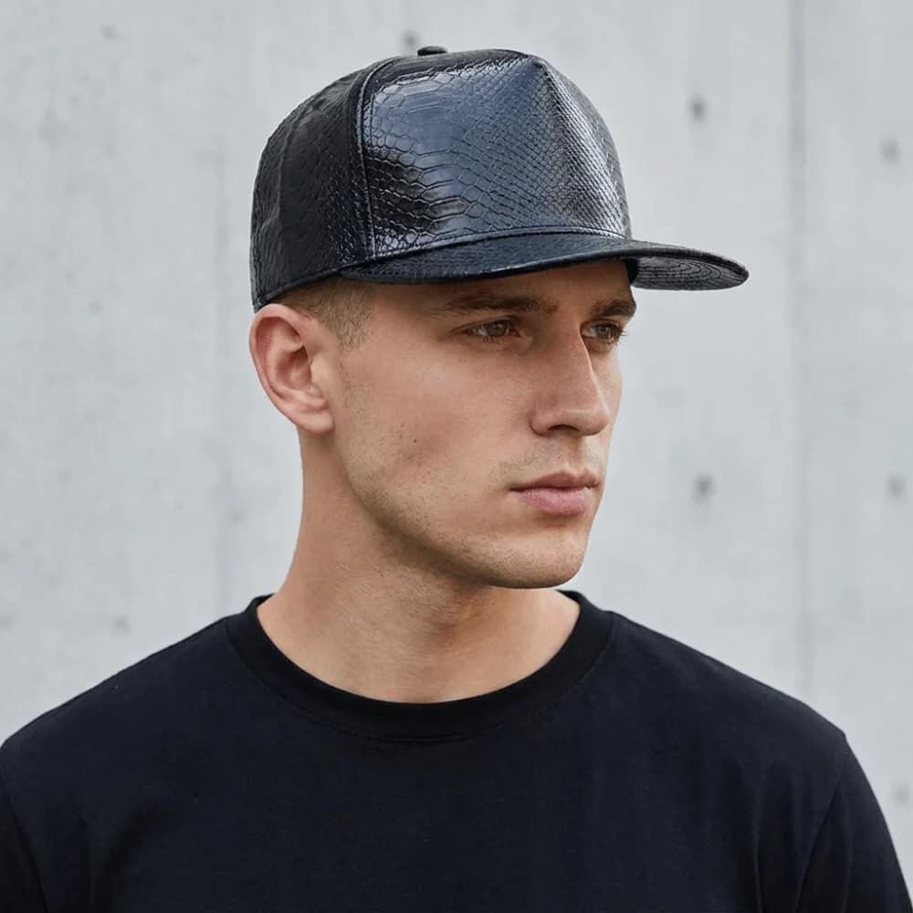 Simple Adjustable Baseball Cap Flat Brim Sunscreen Hip-hop Hat Sun Hat PU Leather Snapback Hat Female