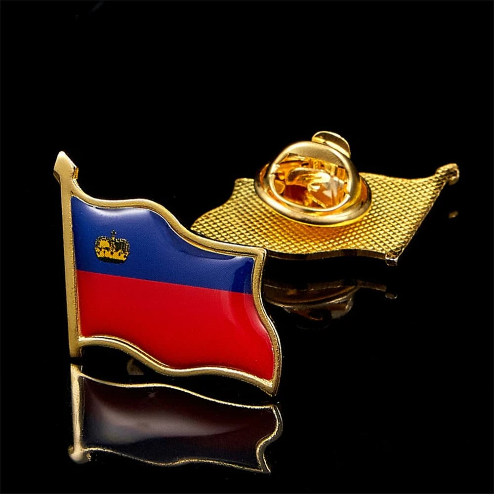 Bandiera del patriotismo nazionale di Liechtenstein, spilla da bavero smaltata ondulata, distintivo, sciarpe, vestiti, borse, gioielli