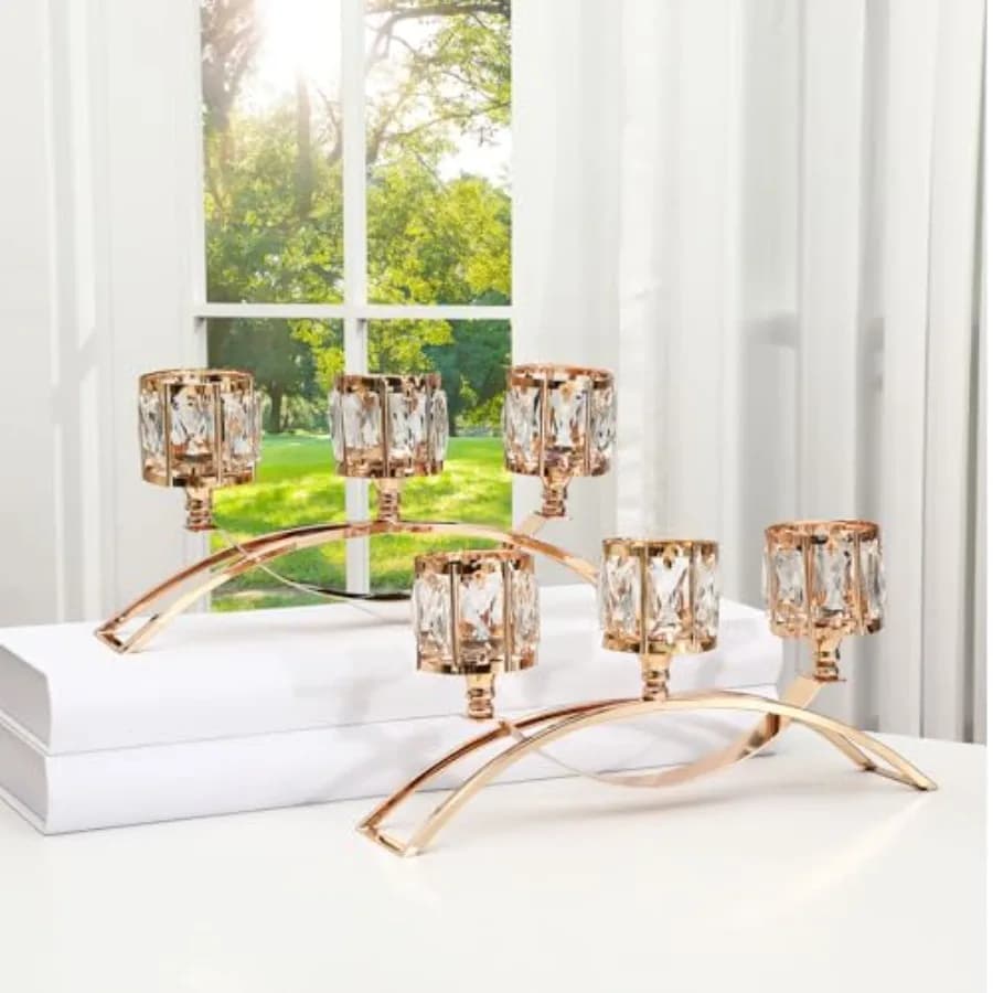 Decorazioni per sala da pranzo, matrimoni, armadietti, casa, feste di anniversario: set di 4 candelabri a 3 braccia in cristallo dorato con base in cristallo