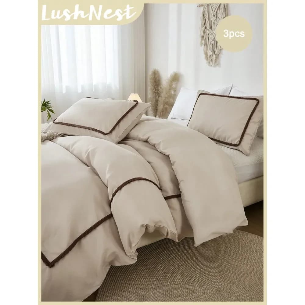 PiecesBohemian Farmhouse Set Copripiumino PomPom, Beige Intenso, Materiale in Microfibra Morbida, Unisex, Include 1 Copripiumino e 2 Federe