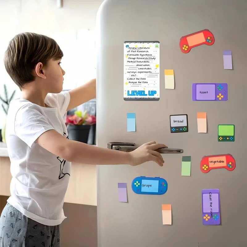 Set di blocco note a tema console di videogiochi con design ricchi e unici, foglietti adesivi e blocchi memo riutilizzabili.