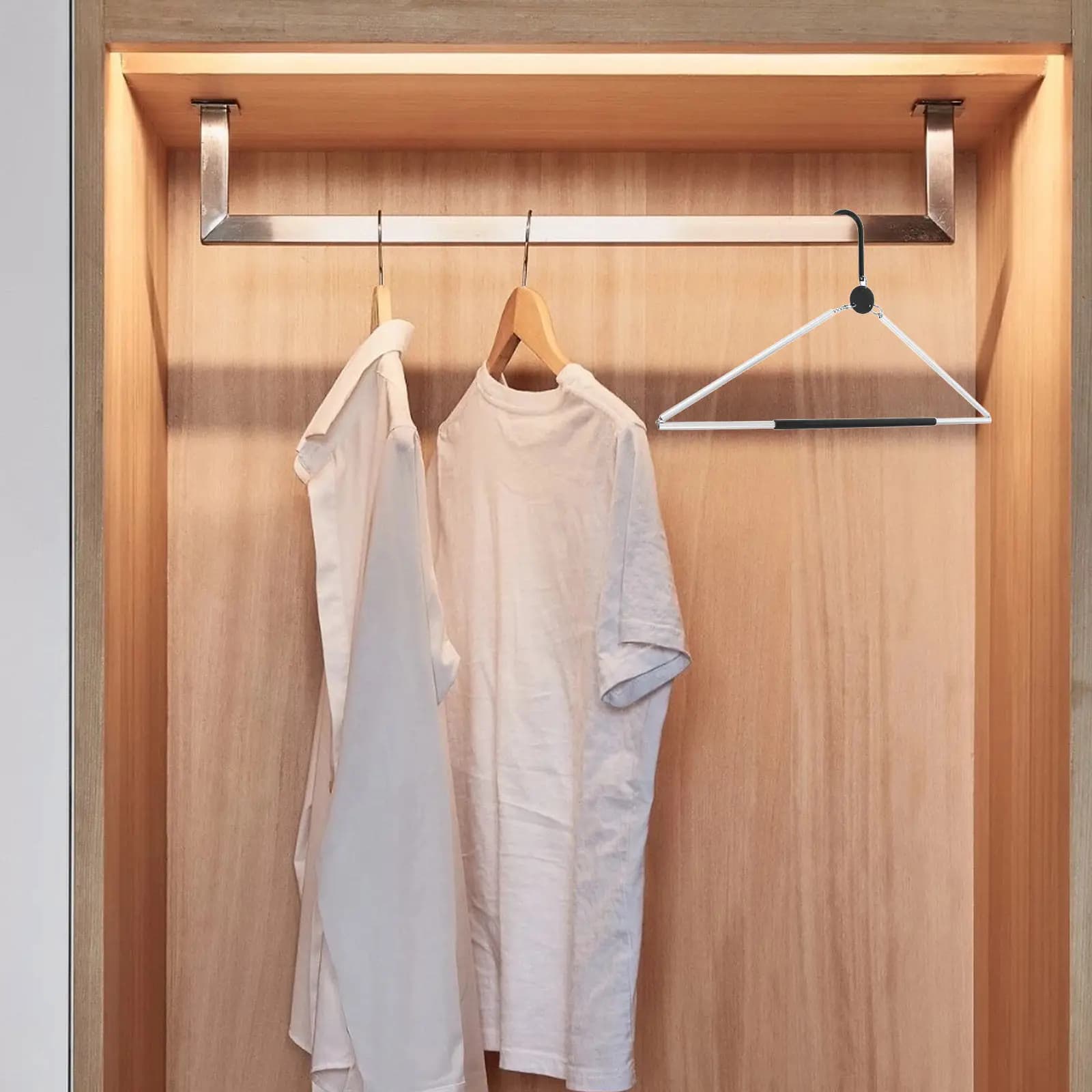 Foldable Clothes Hanger Travel Laptop, Lightweight, Anti-slip, Robusto, Pants and Dresses