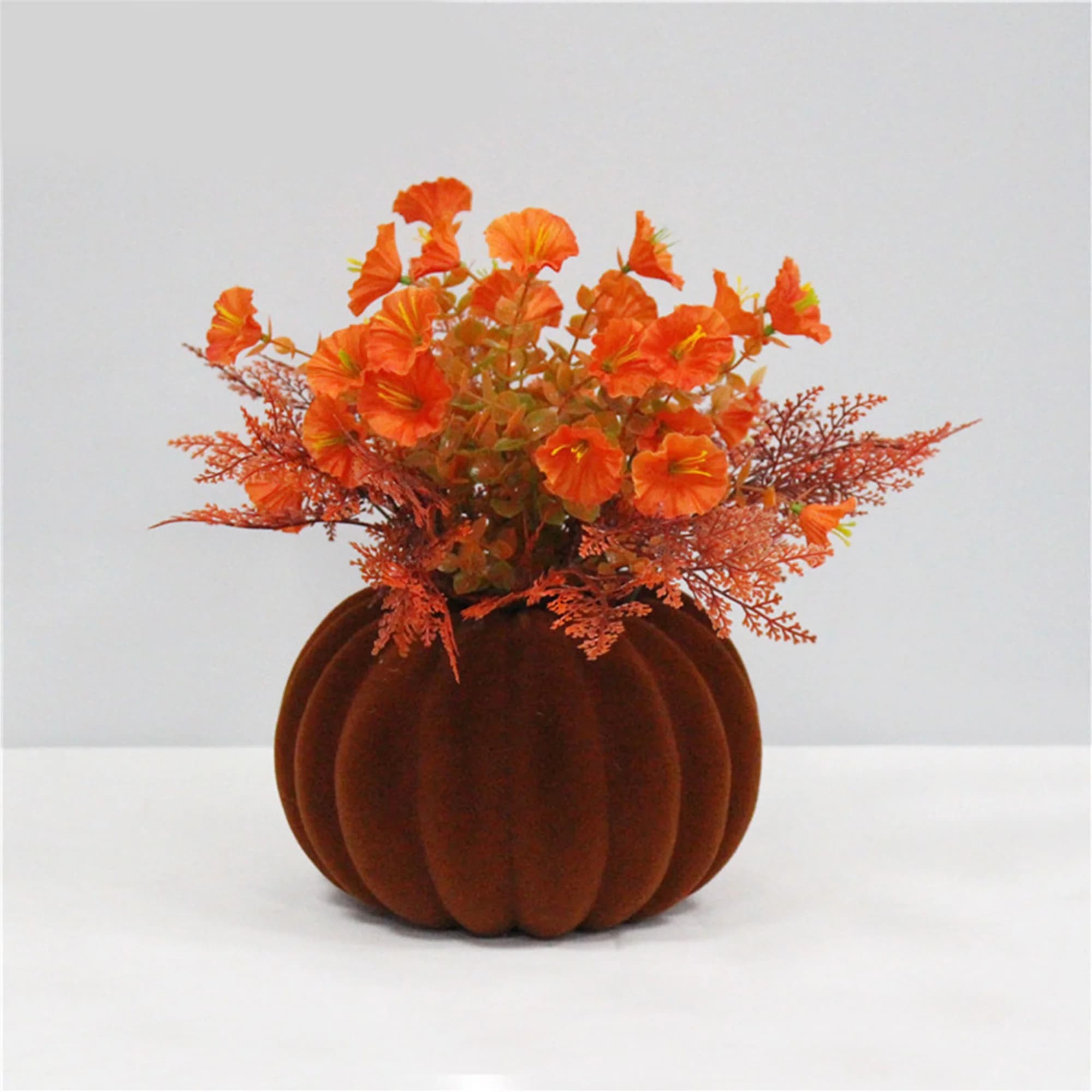 Artificial Autumn Crop Pumpkins with Packing Canvas and Sunflowers for Thanksgiving Table Decorations and Holiday Centre