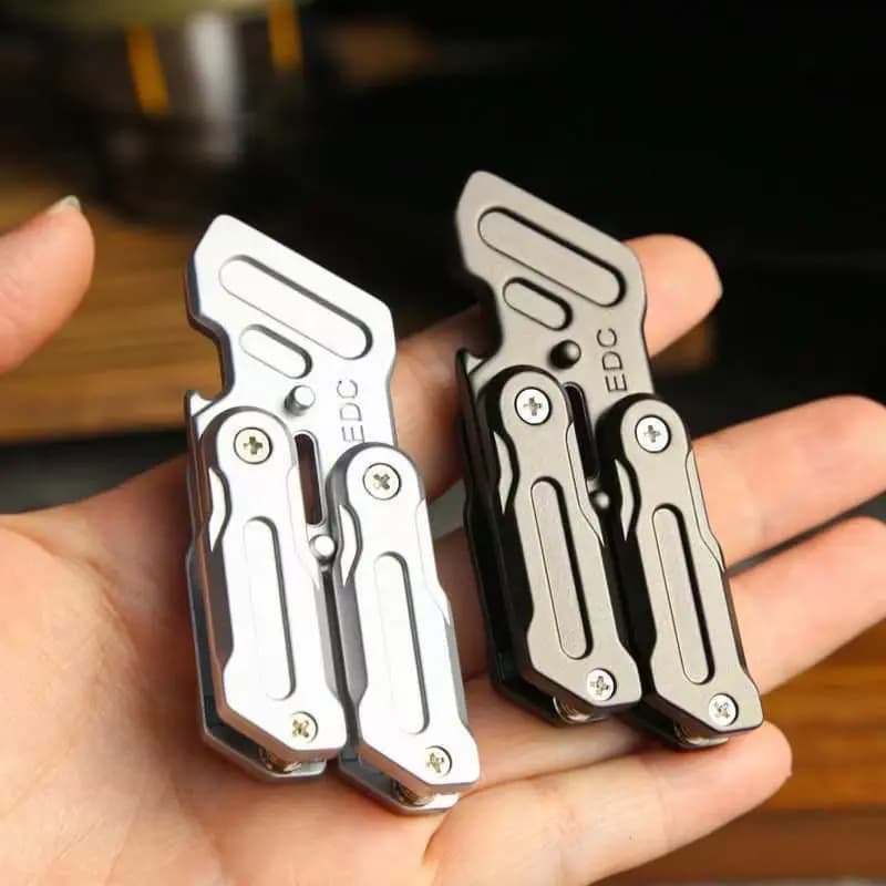 Moneta magnetica in metallo Fidget EDC Dispositivo di scorrimento multifunzionale per piede di porco per adulti Giocattolo di decompressione Ansia Regalo antistress