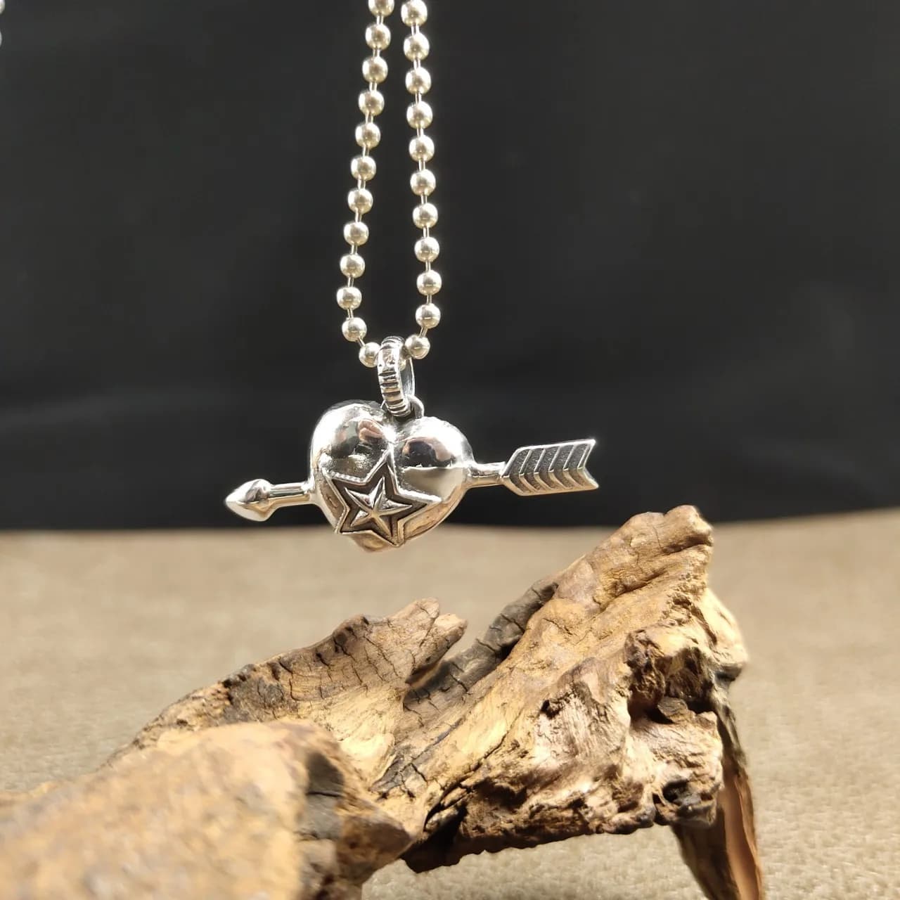 Fashion brand trend vintage 925 sterling silver big XINGX necklace men and women go through heart with one arrow pendant