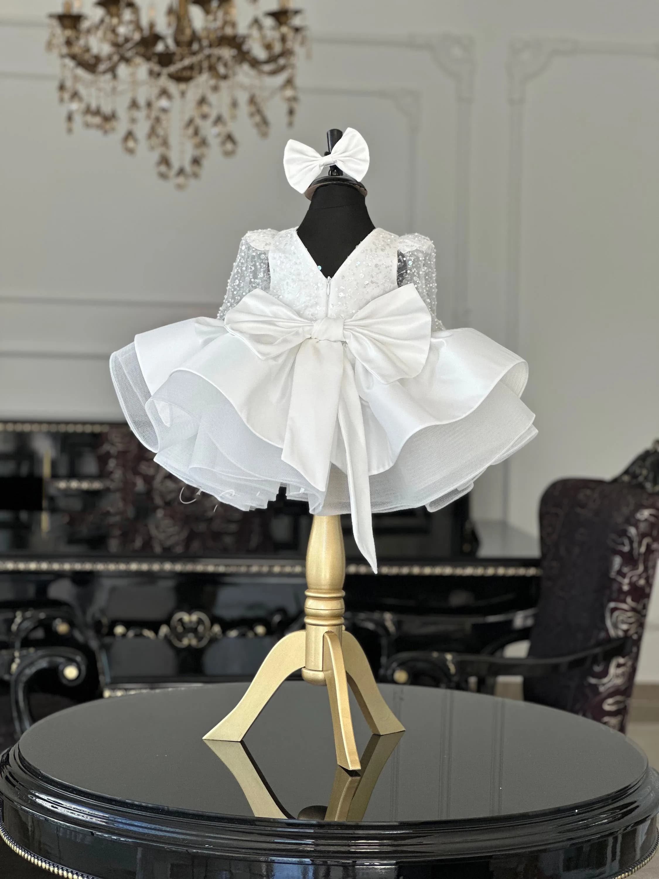 Abito da ragazza di fiore con paillettes bianco personalizzato per matrimonio Abito da ballo per prima comunione in tulle gonfio da principessa per bambini Festa di compleanno personalizzato