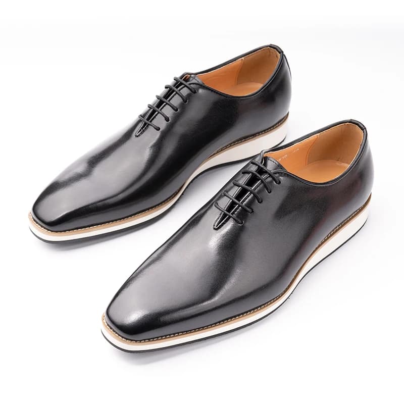 Scarpe da ufficio da uomo Oxford di lusso Scarpe casual da uomo fatte a mano in pelle originale Comode banchetti per sport all'aria aperta Stringate