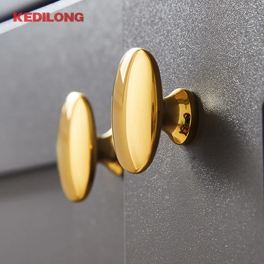 KEDLO Pomello per cassetto moderno in ottone massiccio di lusso leggero, maniglia in oro lucido, armadio da cucina, cromato brillante