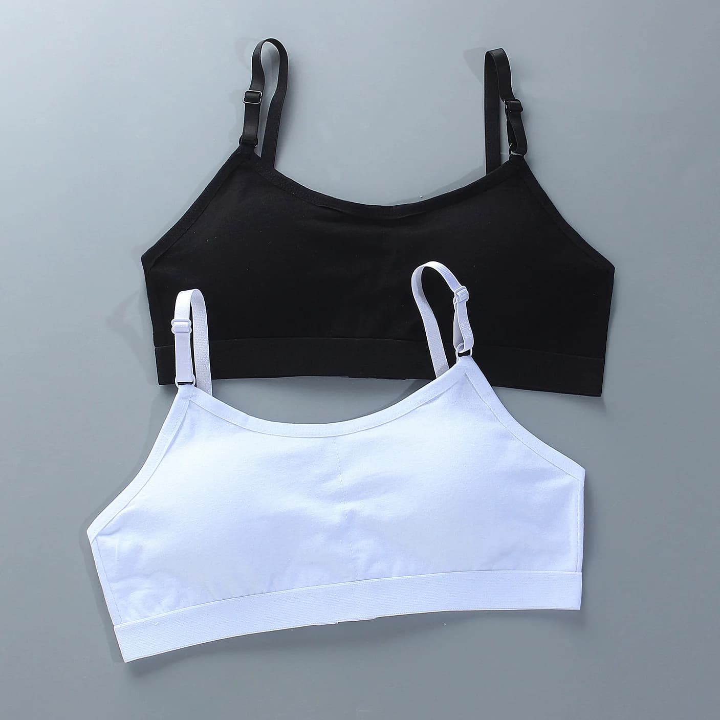 Nuovo reggiseno da allenamento per ragazze adolesent Canotte per ragazze adolesent Cotone solido Colr Bottone posteriore Reggiseni sportivi per bambini 8-16 anni Lingerie per bambini