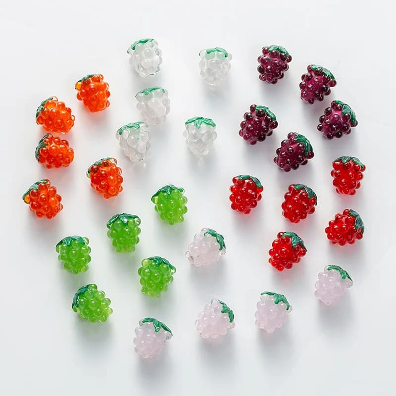 Nuovo 2Pc 12x15mm Squisita Uva Perline di Vetro di Murano Frutta Multicolor Perline Del Distanziatore per Le Donne Collana Orecchino Creazione di Gioielli FAI DA TE