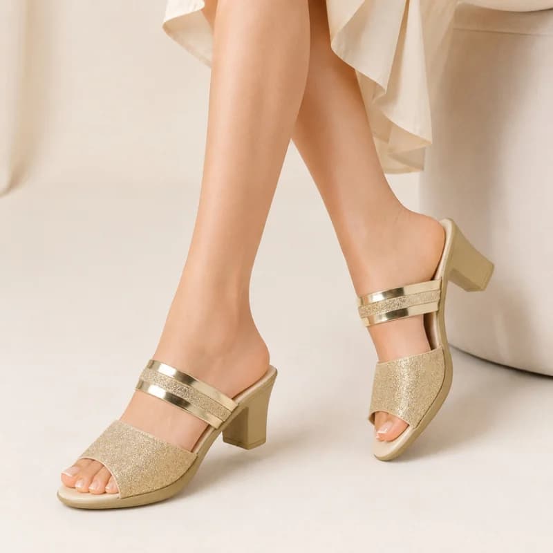 2026Summer new thick-soled chunky heel gold and silver open-toe fish mouth casual hollow comfortable Korean style plus-size wome