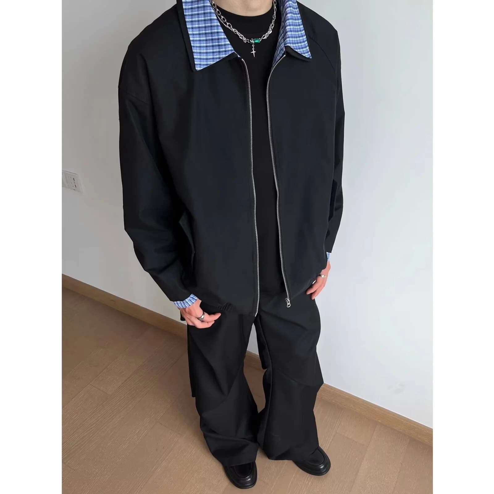 Giacca con Cappuccio da Uomo, Ricamo Titan Stadium, Stile Steampunk, Biker, con Zip, Invernale, Rossa, Originale, Casual, in Peluche, Militare, Estremamente Resistente