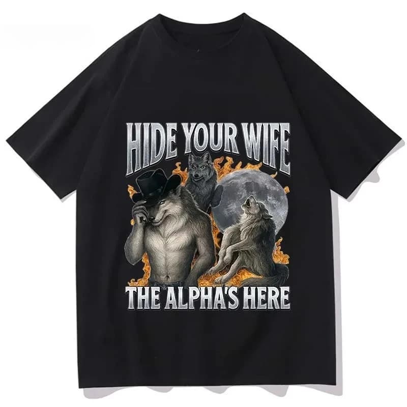 Hide Your Wife Alpha Werewolf Is Coming! Funny Werewolf Printed Women's T-shirt Casual Hip Hop Short Sleeved Top Women Clothing