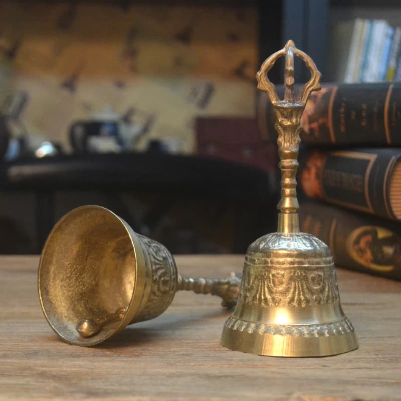 Brass Bells Retro Wind Chimes Tibetan Meditation Hand Bell Sound Healing Buddhist Decoration Children's Percussion Instruments