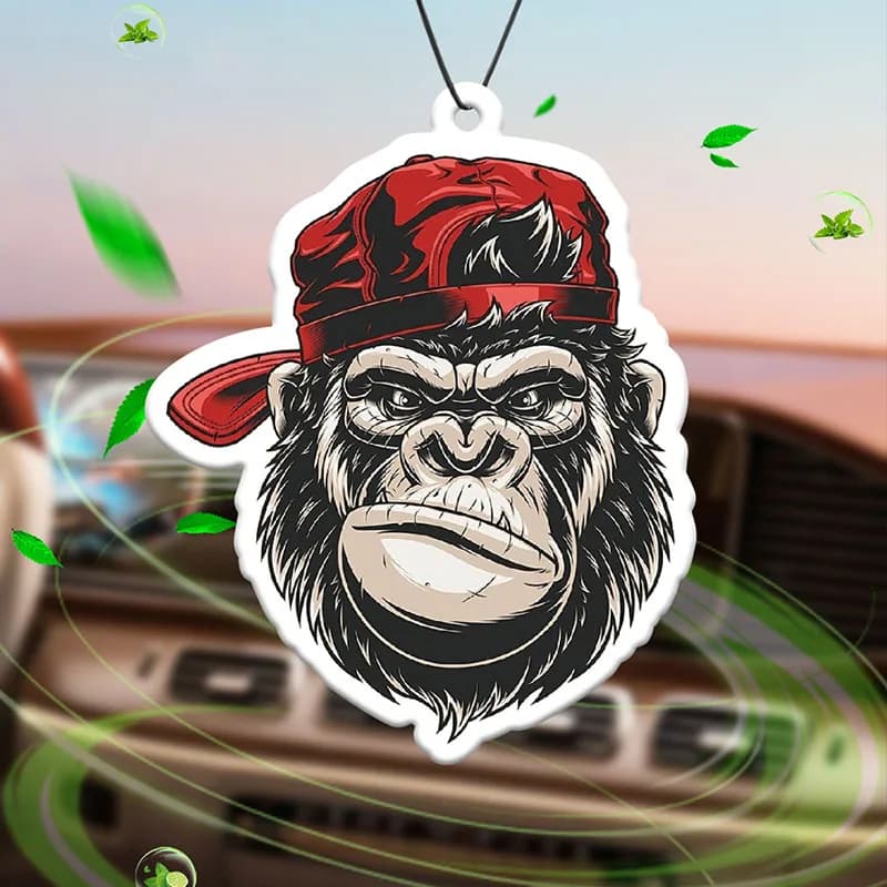 Deodorant for Auto Monkey Bahamas Sea Breeze (Romantic) | Rearview mirror pendant and double-use air vent clip | Aromatherapy pads in Natural Material | Long-lasting fragrance for 90 days | Non Alcolico | I don't fear the sun | Specially Designed to Deodorate Cars, Wardrobes and Baths. | Comics animation motif | Unisex | Luxury fragrance | Wine Five Stars
