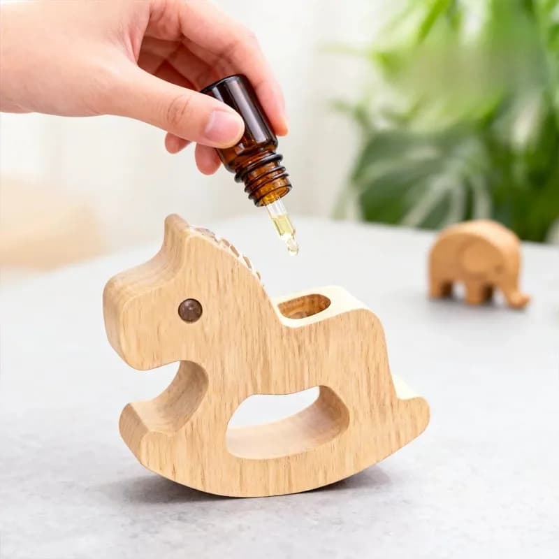 Cute Rocking Horse Diffuser Wood Natural Volatile Wood Ornament For Wardrobe Indoor Car Desktop Oil Drop Long Fragrance Decor