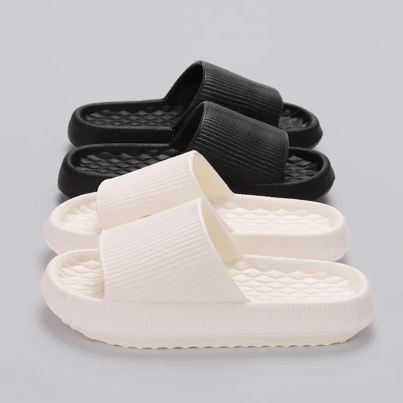 Cloud-shaped Slippers with thick platform Eva Women's Slippers with soft sole 2024 Summer Beach Sandals Women's Non-slip Swimwear for Home